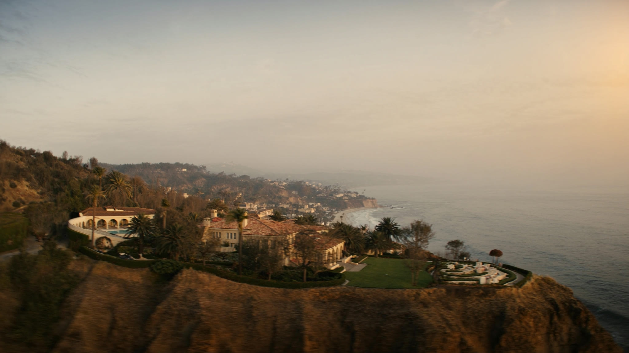 Luxury appliance repair in Palos Verdes, CA by an Onyx technician